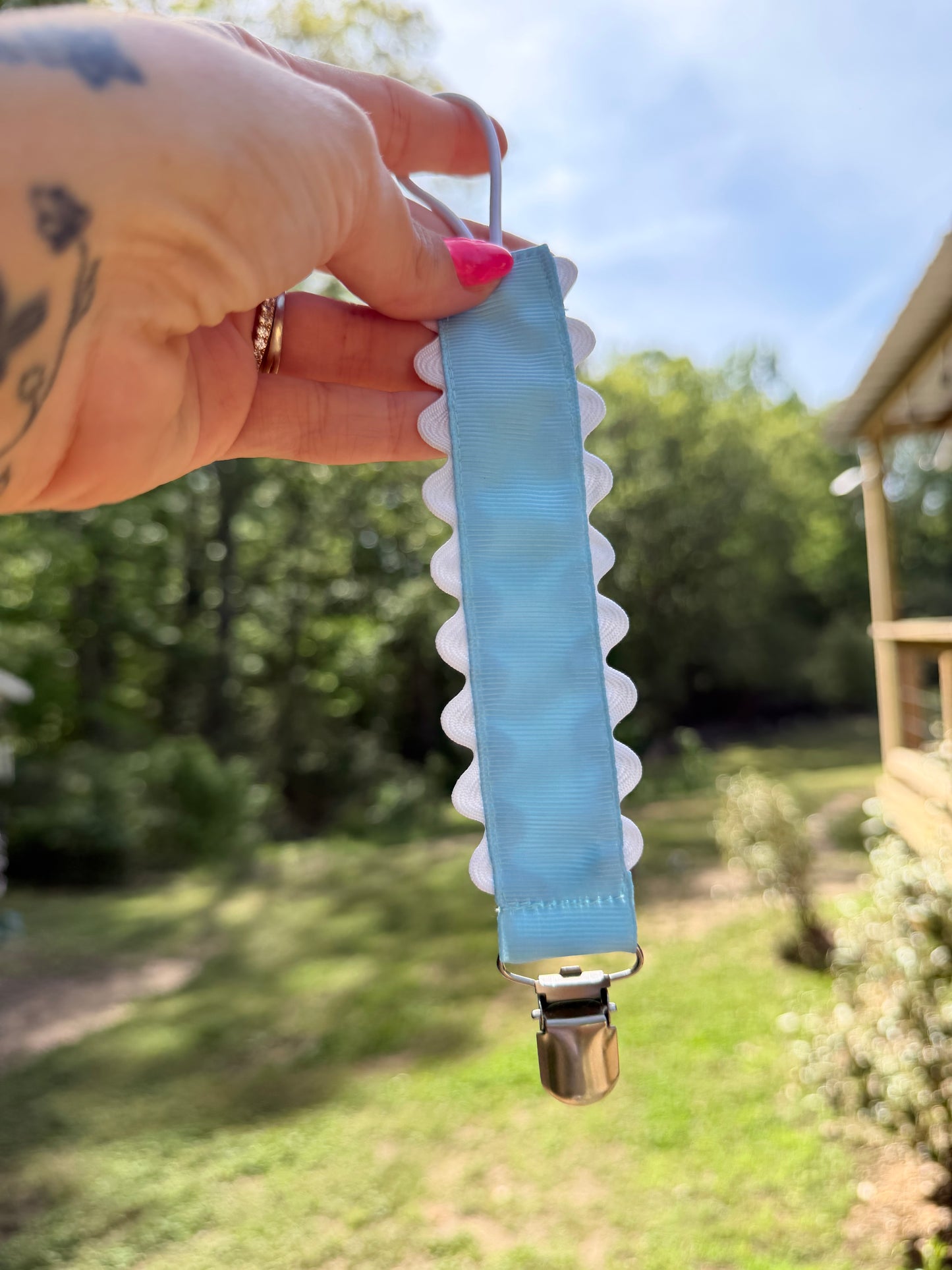 Paci Clip Singles