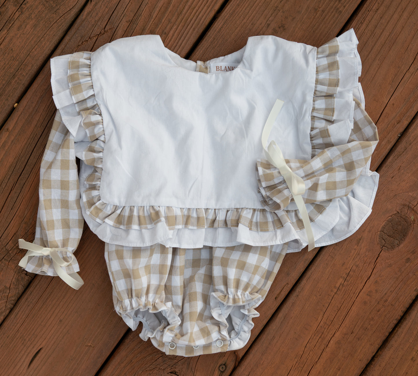 Girl Khaki Bubble