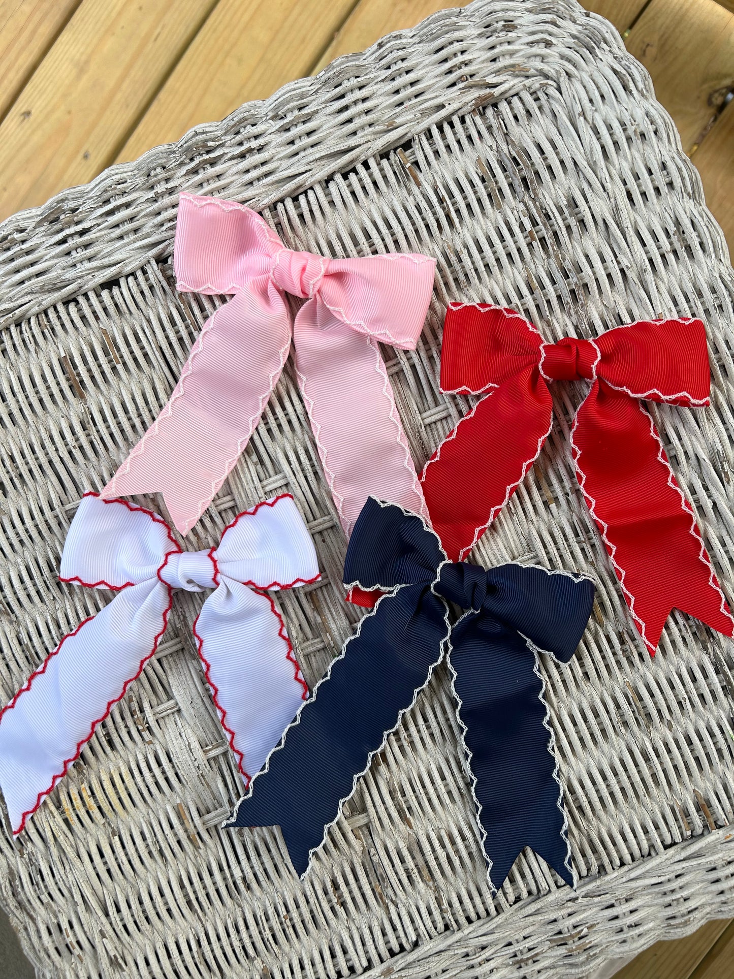 Alligator Bows